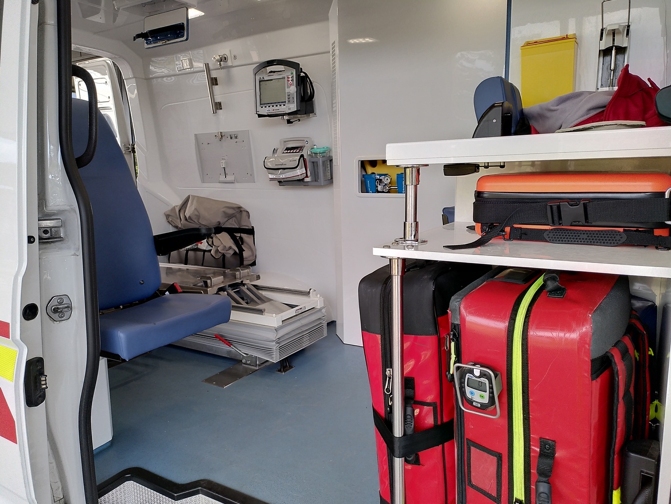 Niederösterreichischer RTW-C des Roten Kreuz: Patientenraum