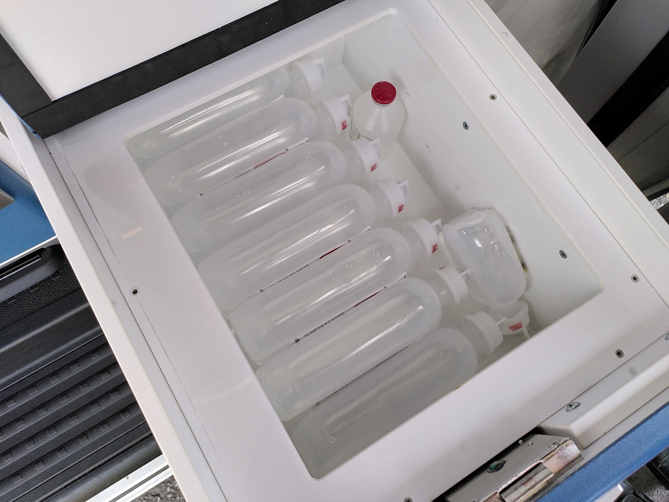 Wärmelade für Infusionen