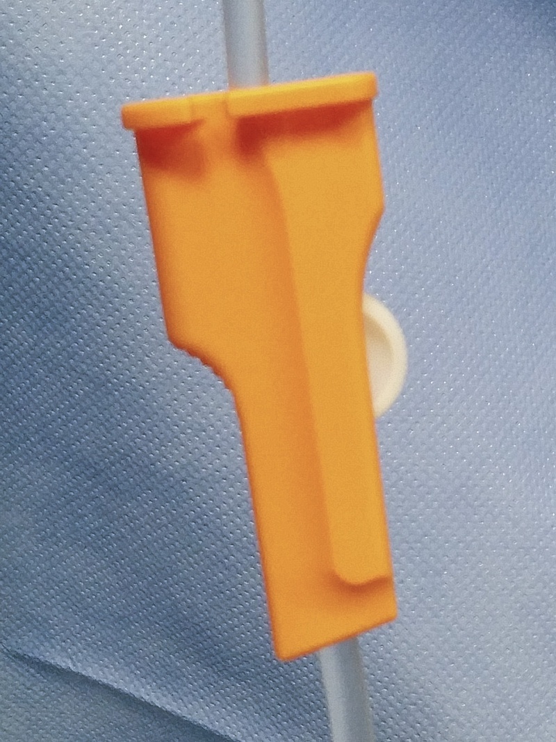 Mit der Radklemme wird die Inf eschwindigkeit reguliert.