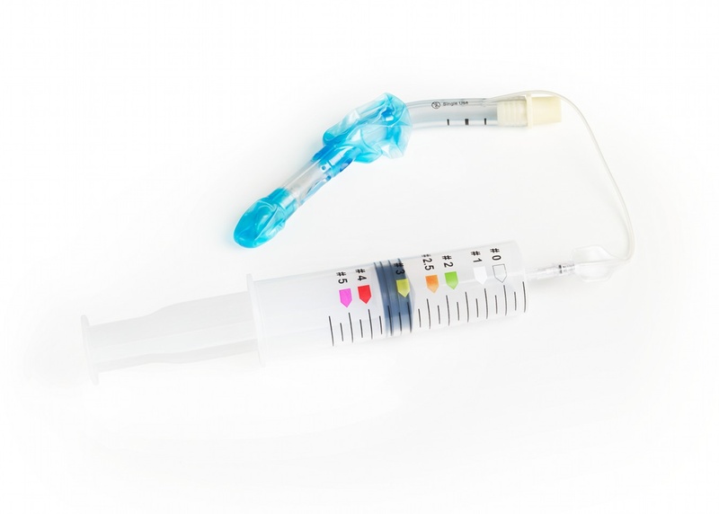 Larynxtubus mit Blockerspritze