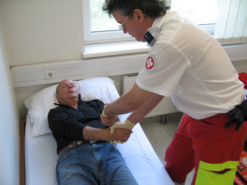 Kraftprobe an den Armen © Michael Motal, 